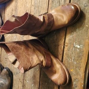 Short leather boots Freebird by Steven